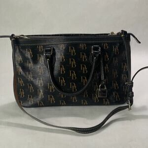 Dooney & Bourke DB Logo Womens Handbag Purse